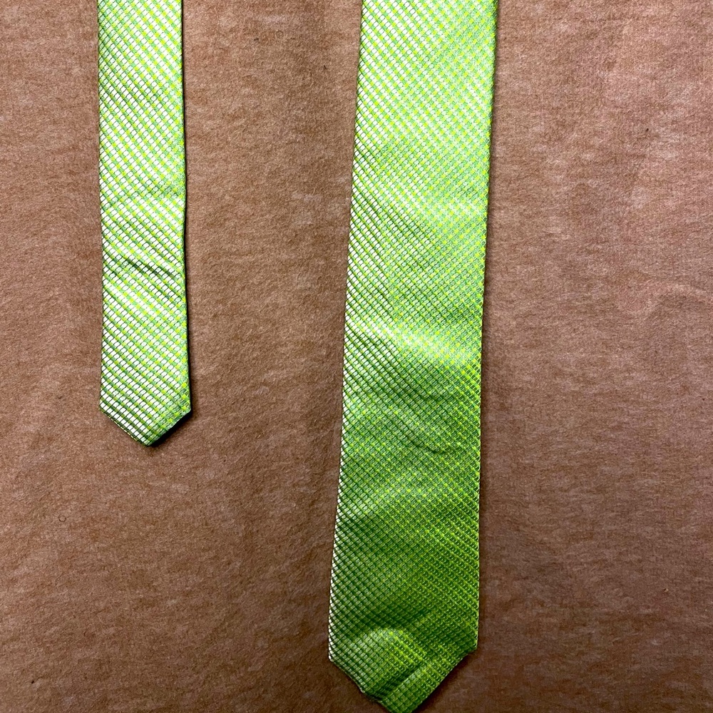 Calvin Klein Men’s Tie